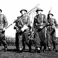 Slávnostný nástup jednotiek 1. československej samostatnej brigády vo veľkej Británii