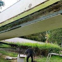Oprava rampy a exteriérového vstupu z rampy do budovy múzea vo Svidníku - Stavebné práce na rampe