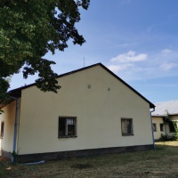 Oprava vonkajšej fasády na budovách č. 14, 18, 56 v  Depozitaroch VHM (KSNP) v Piešťanoch, 2021