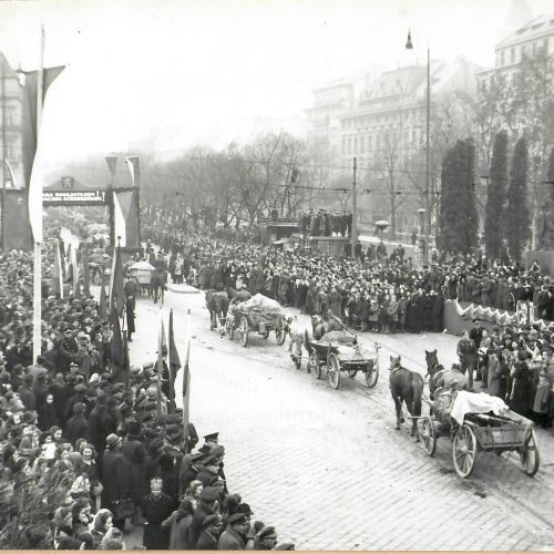 Na oslobodení Bratislavy sa podieľali príslušníci národov a národností Sovietskeho zväzu a Rumunského kráľovstva