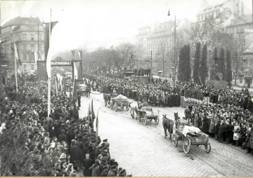 Na oslobodení Bratislavy sa podieľali príslušníci národov a národností Sovietskeho zväzu a Rumunského kráľovstva