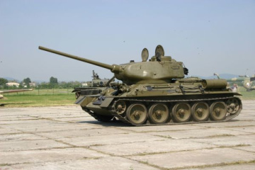 Stredný tank T-34/85