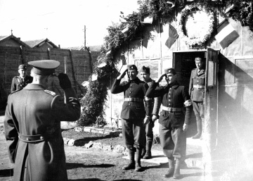 Generál Jan Sergej Ingr na inšpekcii jednotky v Agde (1939)