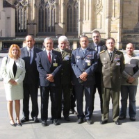 Delegácia VHÚ Bratislava počas bilaterálnej návštevy vo Vojenskom ústrednom archíve  v Prahe, september 2005