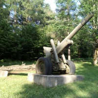 152 mm kanónová húfnica vzor 37 - areál Vyhliadkovej veže na Dukle - 2016