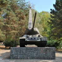 stredný tank T34-85 v obci Stakčín v okrese Snina (september 2018)
