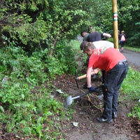 NEMECKÍ ŠTUDENTI SKRÁŠĽOVALI AREÁL NA DUKLE