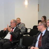 Diskusia J. E. veľvyslanec SRN v SR