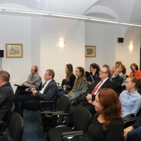 Pohľad na účasníkov  vedeckého seminaru