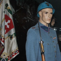 Blúza čs. legionára vo Francúzsku s prilbou Adrian