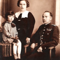 Čatloš Ferdinand s manželkou Elenou a dcérou Vierou - 1938 - ŠZ VHA XIX.Č-35