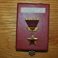 Zlatá hviezda Hrdinu ČSSR kpt. Rudolfa Jasioka - 3