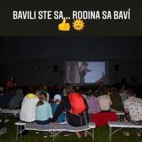 Rodina sa baví 16