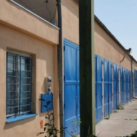 Oprava vonkajšej fasády na budovách č. 14, 18, 56 a strešnej krytiny na b.č. 14 v KSNP - Budova č. 14 po oprave