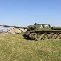 Samohybné delo SD-100