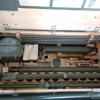 Nárazový zemný vrták 59 