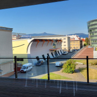 Miesta pamäti na druhú svetovú vojnu a ich premena