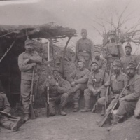 Skupina vojakov honvédskeho pešieho pluku na ruskom bojisku