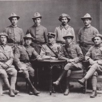 Skupina legionárov –  Praha 1918