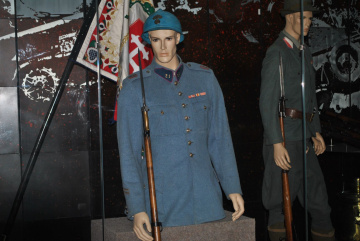 Blúza čs. legionára vo Francúzsku s prilbou Adrian