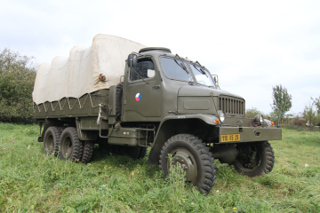 Valníkový automobil Praga V3S (vojenský trojtonový špeciál)