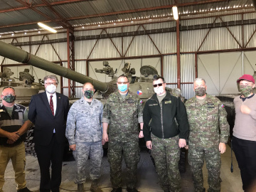 Zahraničná návšteva v expozícii Vojenského historického múzea v Piešťanoch