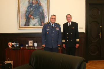 Návšteva delegácie VHÚ v ZMSBw Postupim - Foto (1)