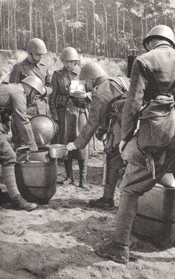 VHÚ k Vám domov XVI.- Vojenské stravovanie