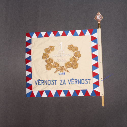 VHÚ k Vám domov XC . - Zástava – 1. československá samostatná tanková brigáda
