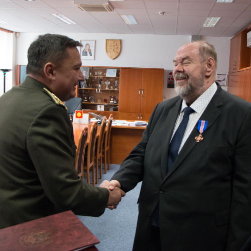 Navždy odišiel PhDr. Igor Graus, PhD.