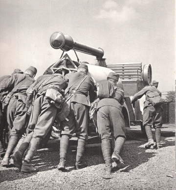 VHÚ k Vám domov XX.- Vojenské stravovanie