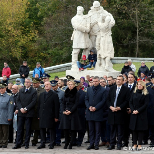 Deň hrdinov Karpatsko-duklianskej operácie a 75. výročie Karpatsko-duklianskej operácie 