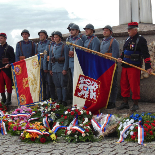 100. výročie historický udalostí vo francúzskom Darney