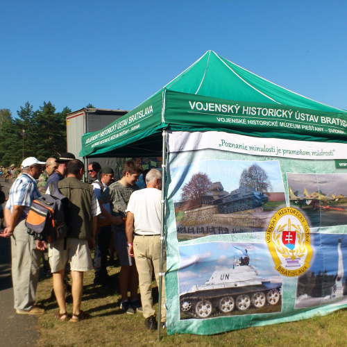 Informačný a výstavný stánok VHU
