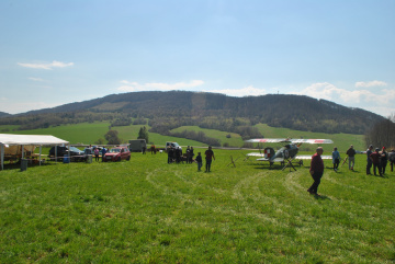 Účasť vojenských múzejníkov zo Svidníka na spomienkovom koncerte v Nižnej Polianke