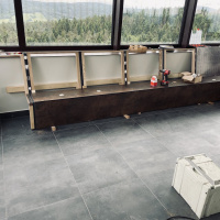 Vyhliadková veža na Dukle - Interiér Horná kupola - montáž lavičiek 8.6 (1)