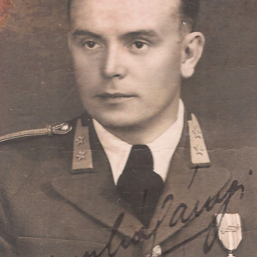 Kapitán letectva Štefan ČAKANÝ (do r. 1941 CSÁKÁNYI) 