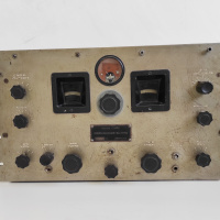 Americký rádiový prijímač BC-779B