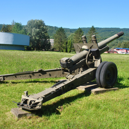152-mm kanónová húfnica vzor 1937 (ML20)