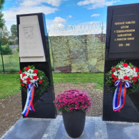 Piešťany - pamätník čs. letcom a Ottovi Smikovi vo VHM - 2022