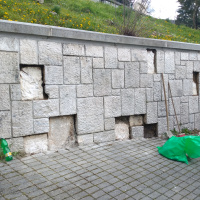 Oprava oporného múru.