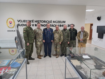 Vzácna návšteva vo Vojenskom historickom múzeu Piešťany