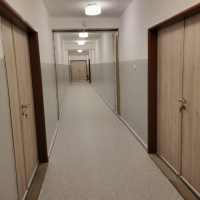 Výmena PVC podláh a dverí v priestore VHA