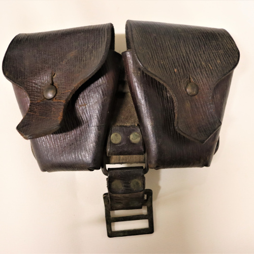 Anglická kožená sumka na náboje vzor 1939 (Cartridge Carrier pattern 1939)