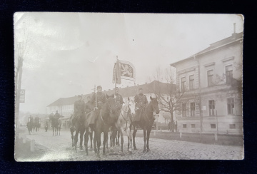 Pohľadnica: Slávnosť odovzdávania zástavy (Košice, 28. 10. 1930)