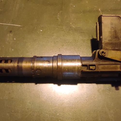 37 mm letecký kanón N-37 z Považskej Bystrice