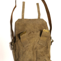 4. Chlebník anglického vzoru vzor 1937 (Haversack, resp. Small Pack pattern 1937) 