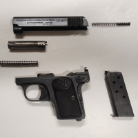 03- 6,35 mm samonabíjacia pištoľ FN model 1906