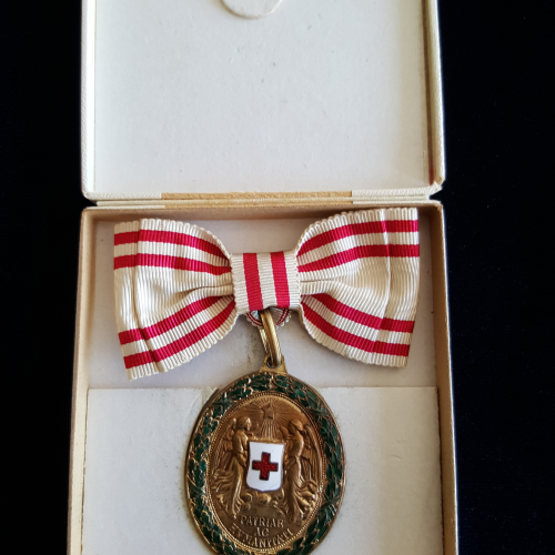 Čestná medaila Za zásluhy o Červený kríž
