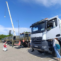 Statická ukážka techniky v areáli VÚ 4405